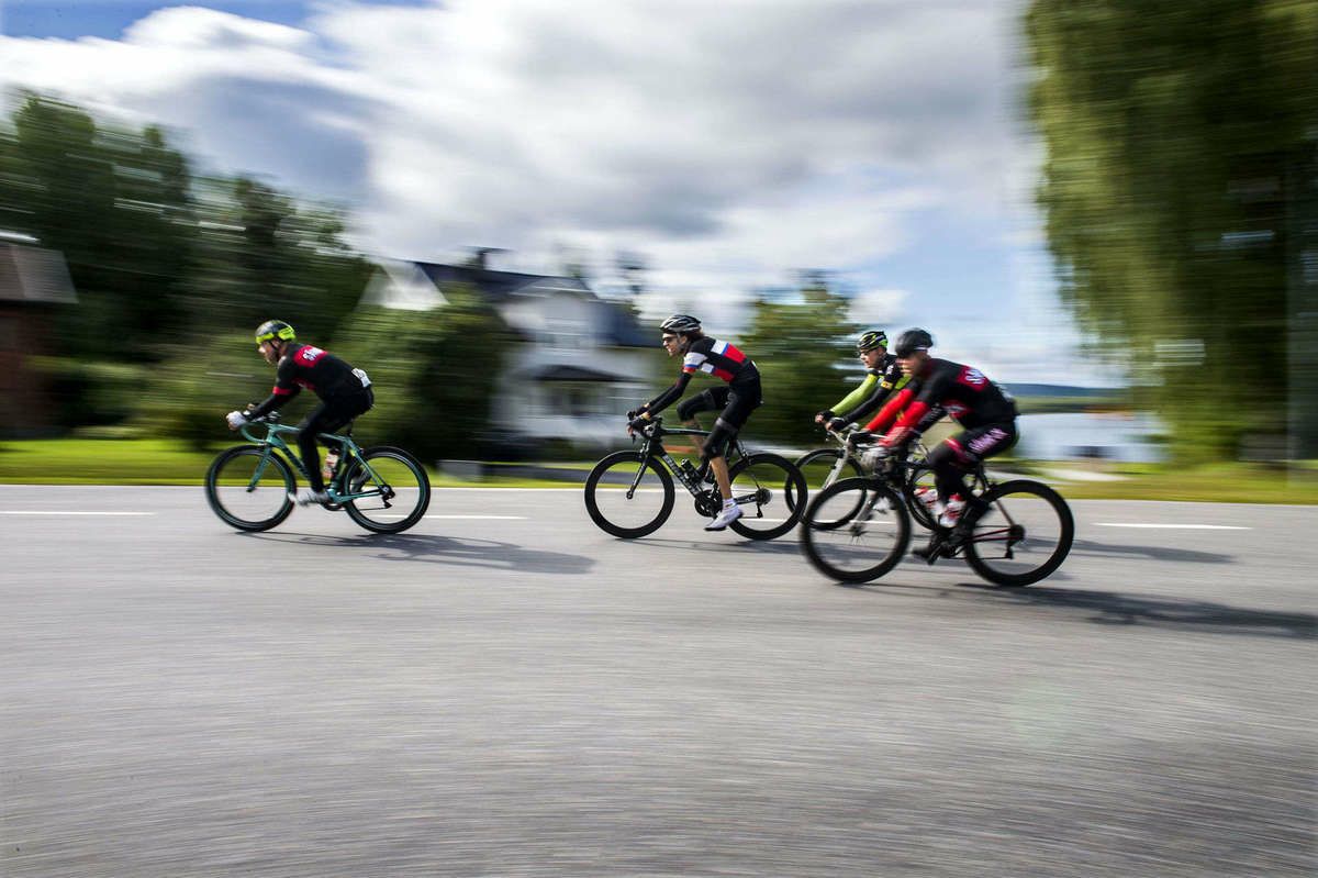 Distanspass landsväg för klämdagslediga